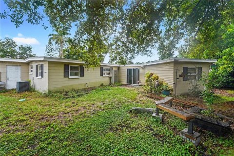 Villa ou maison à vendre à Seminole, Floride: 3 chambres, 111.67 m2 № 2341610 - photo 14