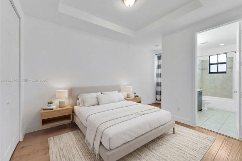 Снять в аренду таунхаус в Дорал, Флорида 4 спальни, 226.5м2, № 2002061 - фото 9