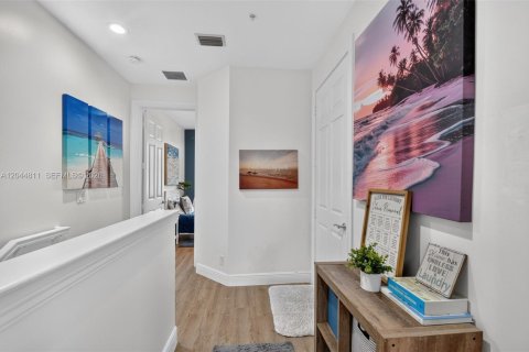 Touwnhouse à vendre à Lake Worth, Floride: 2 chambres, 165.37 m2 № 2244393 - photo 23