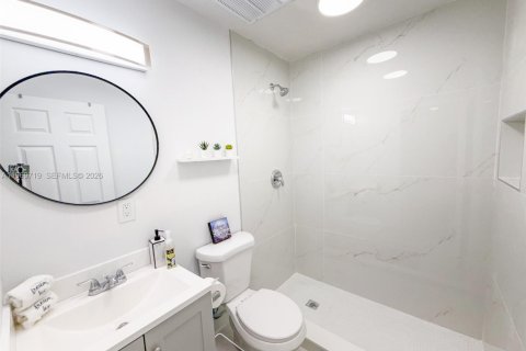 Villa ou maison à louer à Sunrise, Floride: 3 chambres, 139.35 m2 № 2030563 - photo 7