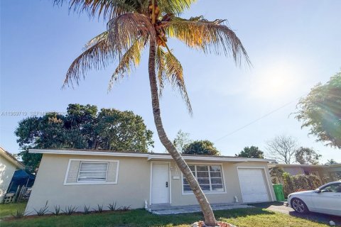 Villa ou maison à louer à Sunrise, Floride: 3 chambres, 139.35 m2 № 2030563 - photo 20