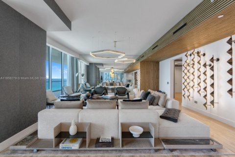 Купить кондоминиум в Санни-Айлс-Бич, Флорида 6 спален, 561.97м2, № 1980236 - фото 5