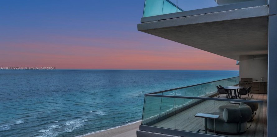 Кондоминиум с 6 спальнями в Санни-Айлс-Бич, Флорида № 1980236