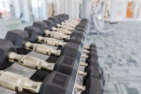 House in Hialeah, Florida № 2040104 - photo 22