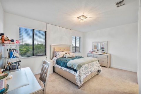 Villa ou maison à vendre à Parkland, Floride: 6 chambres, 429.39 m2 № 2146030 - photo 14