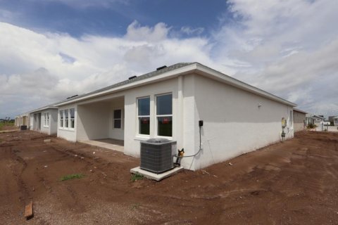 House in Apollo Beach, Florida 2 bedrooms, 156.73 sq.m. № 2216430 - photo 11