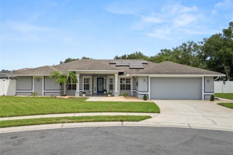 House in Lakeland, Florida 4 bedrooms, 204.66 sq.m. № 2341833