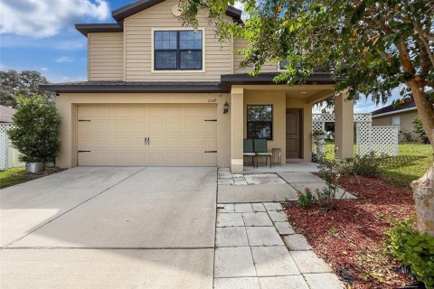 Casa en venta en Brooksville, Florida, 4 dormitorios, 169.55 m2 № 1917604 - foto 1