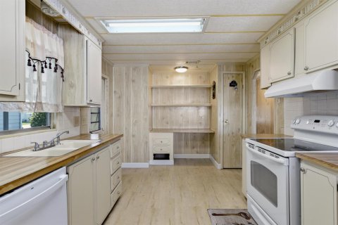 Appartement à louer à Hobe Sound, Floride: 2 chambres, 109.25 m2 № 2357482 - photo 6