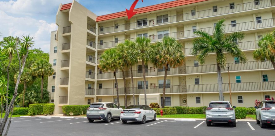 Condo in Lake Worth, Florida, 2 bedrooms № 2181922