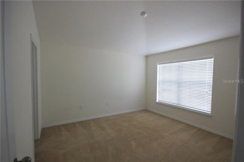 Condo in Riverview, Florida, 2 bedrooms  № 1917039 - photo 4