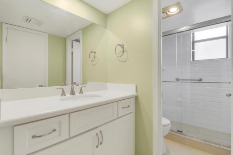 Condo in Jupiter, Florida, 2 bedrooms  № 2190029 - photo 8
