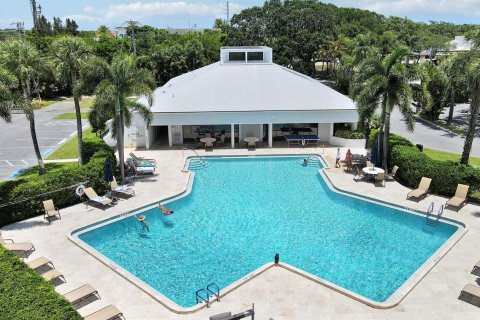 Condo in Jupiter, Florida, 2 bedrooms  № 2190029 - photo 19