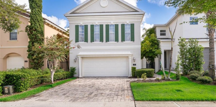 Villa ou maison à Kissimmee, Floride 4 chambres, 271.09 m2 № 2408180