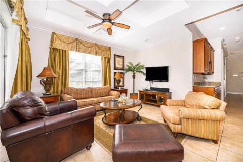 Villa ou maison à vendre à Kissimmee, Floride: 4 chambres, 271.09 m2 № 2408180 - photo 10