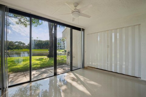 Copropriété à vendre à Coconut Creek, Floride: 3 chambres, 101.54 m2 № 2420746 - photo 4