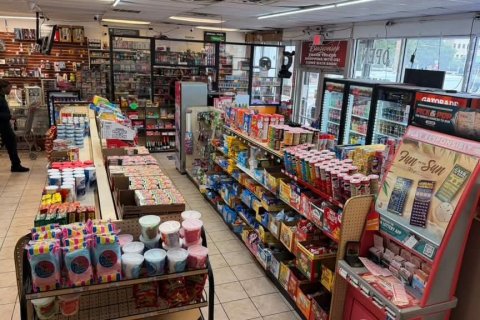 Commercial property in Kissimmee, Florida 307.69 sq.m. № 2366772 - photo 2