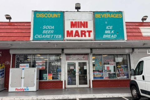 Commercial property in Kissimmee, Florida 307.69 sq.m. № 2366772