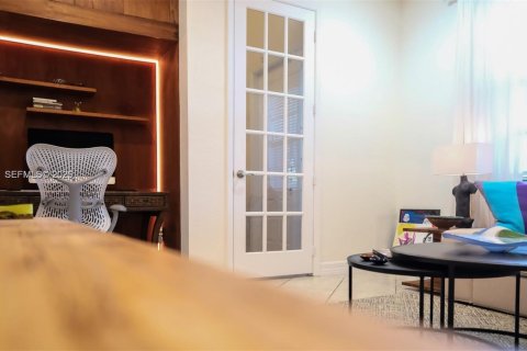 Townhouse in Boynton Beach, Florida 3 bedrooms, 139.26 sq.m. № 2000747 - photo 8