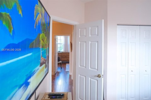 Townhouse in Boynton Beach, Florida 3 bedrooms, 139.26 sq.m. № 2000747 - photo 28