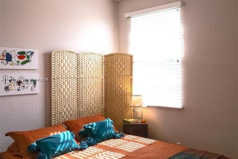 Townhouse in Boynton Beach, Florida 3 bedrooms, 139.26 sq.m. № 2000747 - photo 30