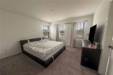 House in Haines City, Florida 3 bedrooms, 186.18 sq.m. № 2165919 - photo 29