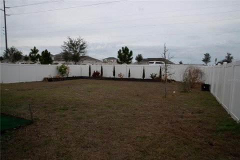 House in Haines City, Florida 3 bedrooms, 186.18 sq.m. № 2165919 - photo 25