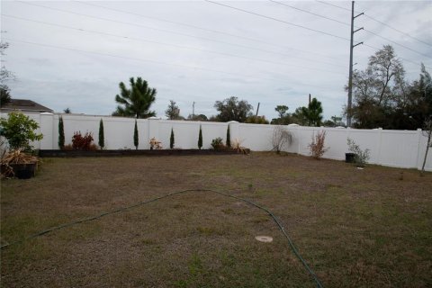 House in Haines City, Florida 3 bedrooms, 186.18 sq.m. № 2165919 - photo 23