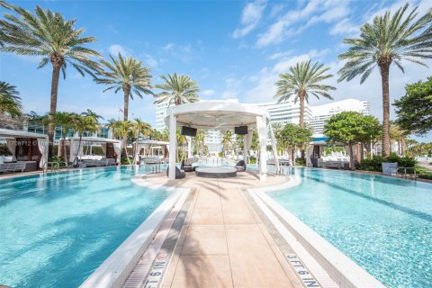 Condominio en venta en Miami Beach, Florida, 47.94 m2 № 1710969 - foto 24