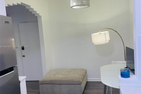 Condo in Miami Beach, Florida № 2029174 - photo 9