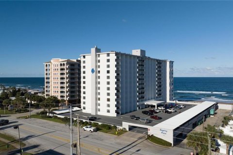 Condo in Ormond Beach, Florida, 2 bedrooms  № 1061486 - photo 1