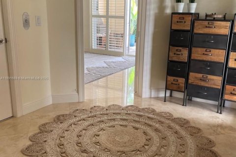 Touwnhouse à vendre à Boca Raton, Floride: 3 chambres, 282.05 m2 № 1943712 - photo 7