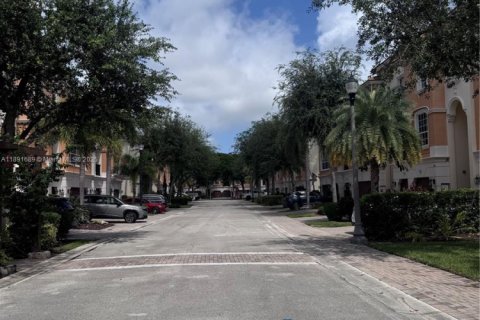 Touwnhouse à vendre à Boca Raton, Floride: 3 chambres, 282.05 m2 № 1943712 - photo 29