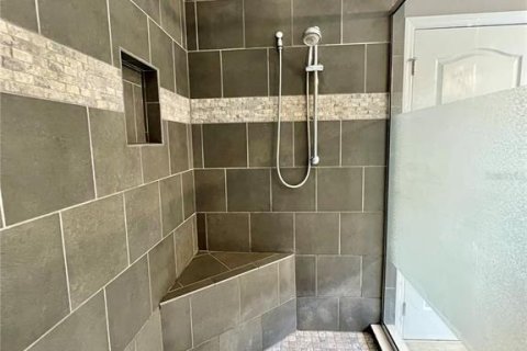Villa ou maison à louer à Tampa, Floride: 4 chambres, 232.72 m2 № 2149696 - photo 24