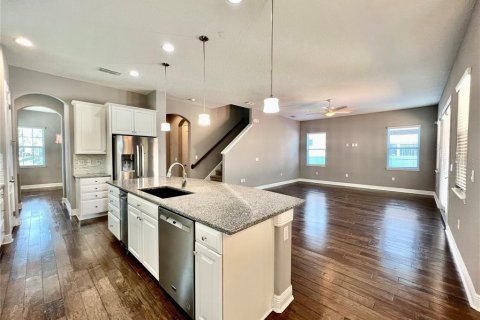 Villa ou maison à louer à Tampa, Floride: 4 chambres, 232.72 m2 № 2149696 - photo 11