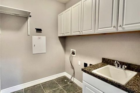 Villa ou maison à louer à Tampa, Floride: 4 chambres, 232.72 m2 № 2149696 - photo 30