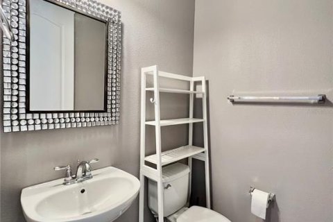 Villa ou maison à louer à Tampa, Floride: 4 chambres, 232.72 m2 № 2149696 - photo 17