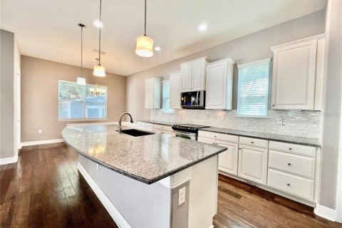 Villa ou maison à louer à Tampa, Floride: 4 chambres, 232.72 m2 № 2149696 - photo 7