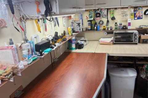 Condo in Tamarac, Florida, 2 bedrooms  № 2055211 - photo 30