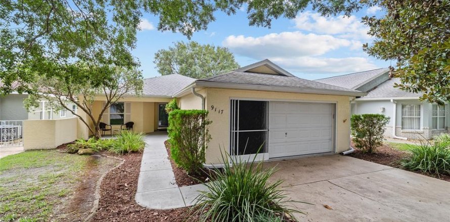 House in Ocala, Florida 3 bedrooms, 132.66 sq.m. № 1823024