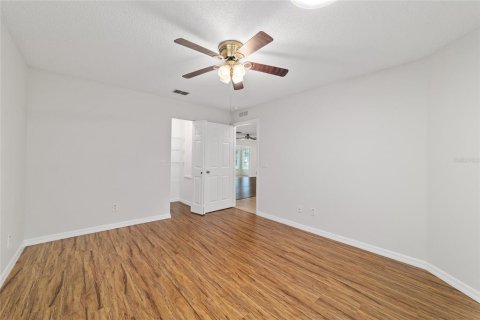 House in Ocala, Florida 3 bedrooms, 132.66 sq.m. № 1823024 - photo 25