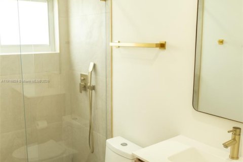 Купить виллу или дом в Майами, Флорида 3 спальни, 140.47м2, № 1973950 - фото 7