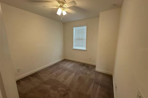 Townhouse in Orlando, Florida 3 bedrooms, 124.49 sq.m. № 1904477 - photo 11