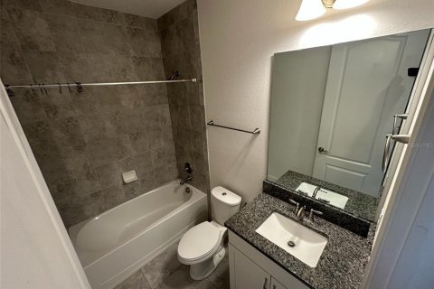 Townhouse in Orlando, Florida 3 bedrooms, 124.49 sq.m. № 1904477 - photo 10