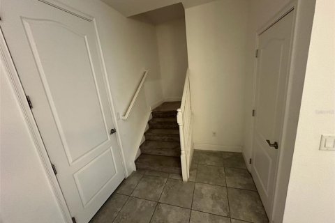 Townhouse in Orlando, Florida 3 bedrooms, 124.49 sq.m. № 1904477 - photo 13