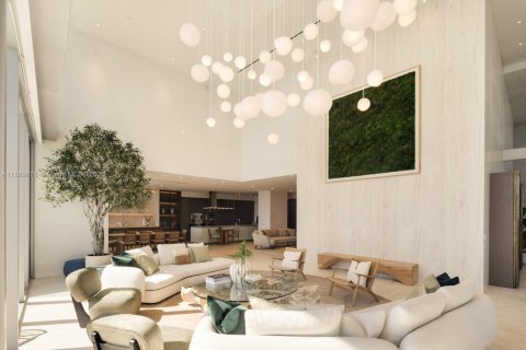 Condominio en venta en Sunny Isles Beach, Florida, 5 dormitorios, 621.98 m2 № 1946607 - foto 5