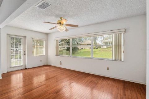 Casa en venta en Ocala, Florida, 3 dormitorios, 187.76 m2 № 1557728 - foto 20