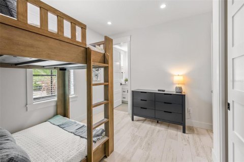 Купить виллу или дом в Сарасота, Флорида 8 комнат, 422.71м2, № 2238211 - фото 28