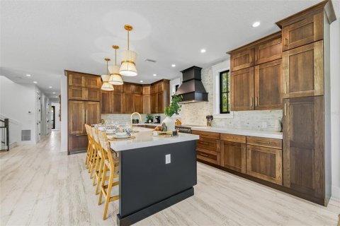 Купить виллу или дом в Сарасота, Флорида 8 комнат, 422.71м2, № 2238211 - фото 10