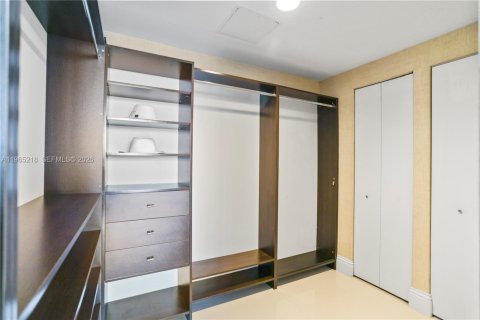 Copropriété à louer à Aventura, Floride: 2 chambres, 112.78 m2 № 2026908 - photo 10